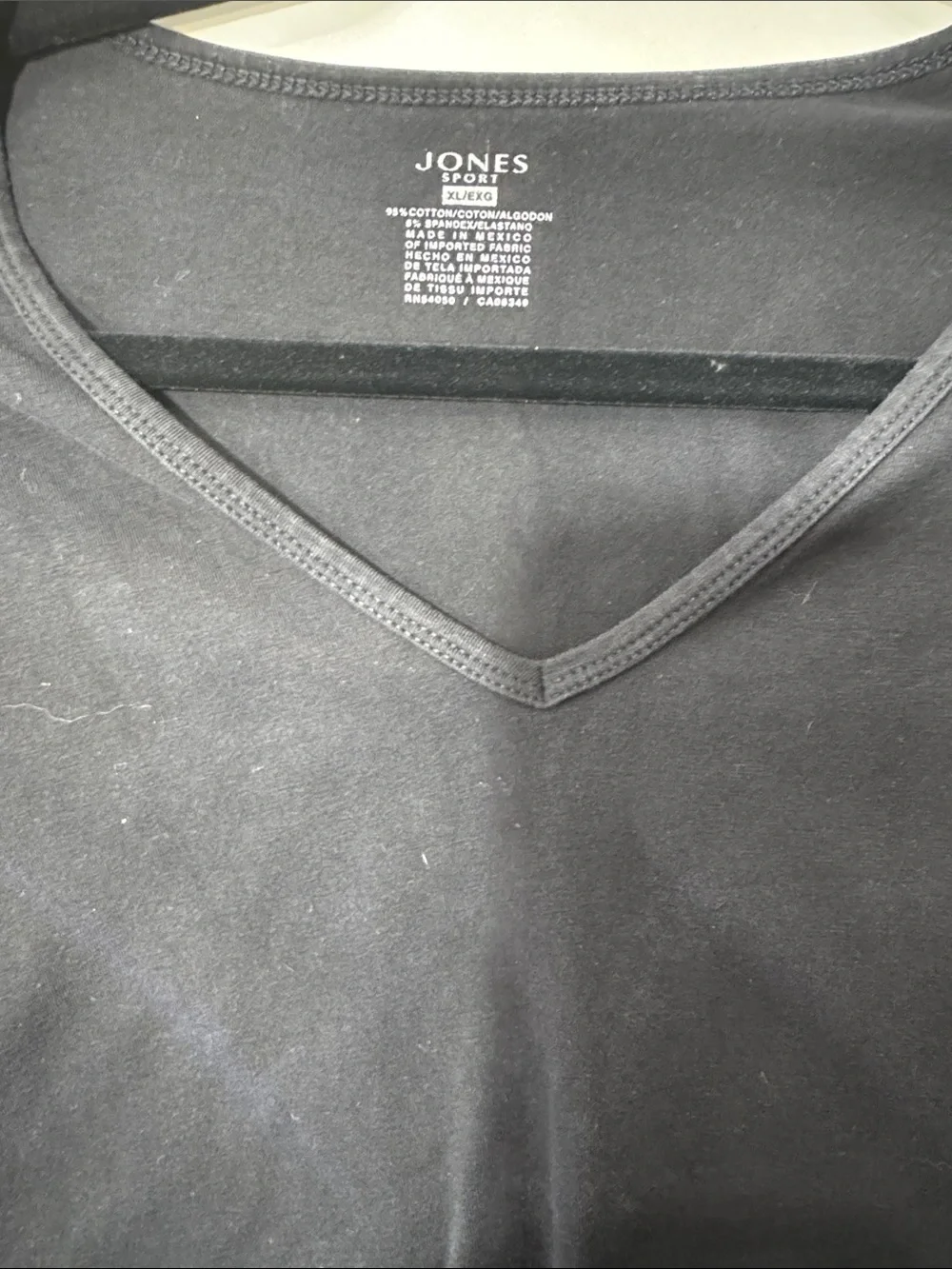 Jones New York Black V-Neck Long Sleeve Shirt